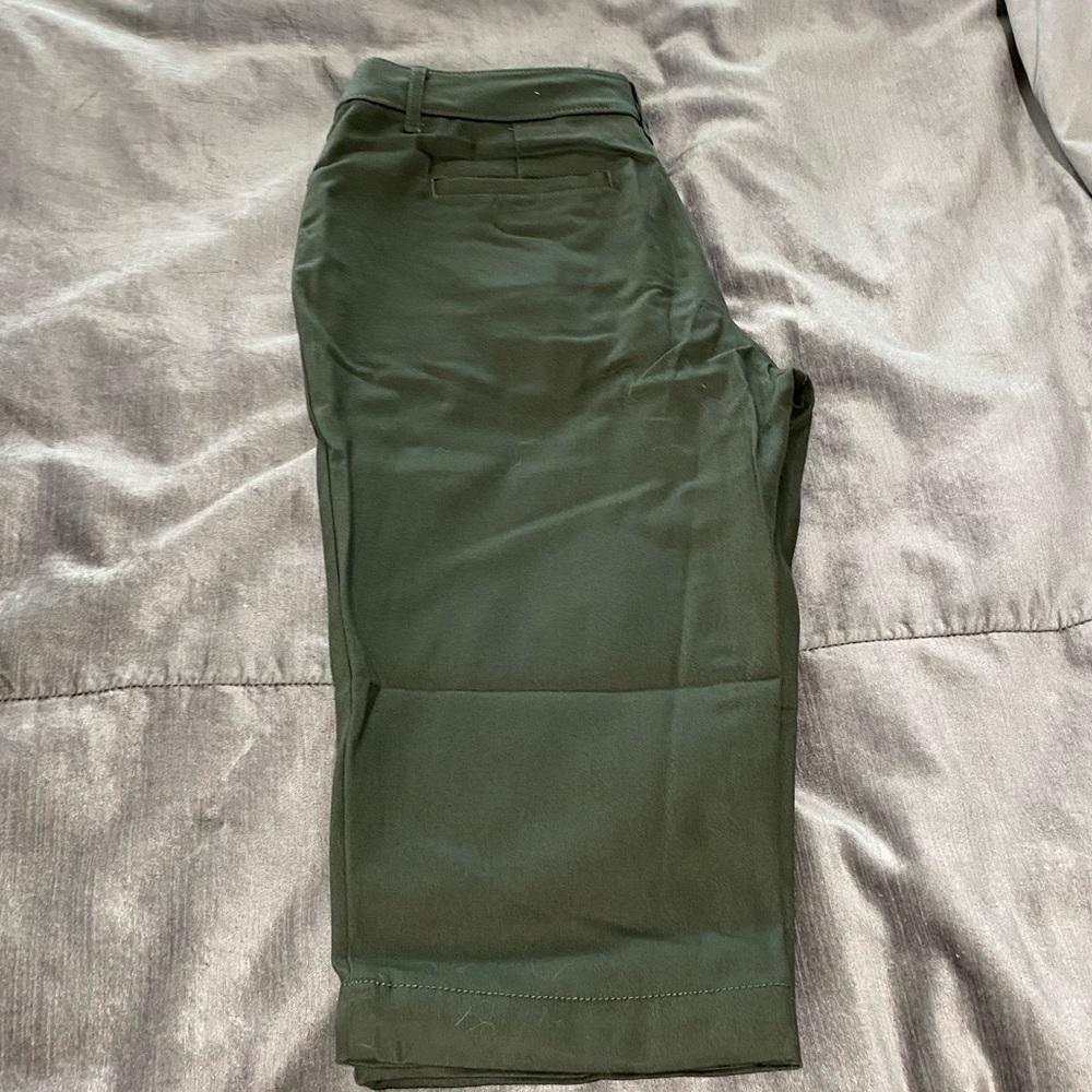 Woman’s Capris